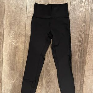 Lululemon 7/8 length rose mesh leggings (LIKE NEW)